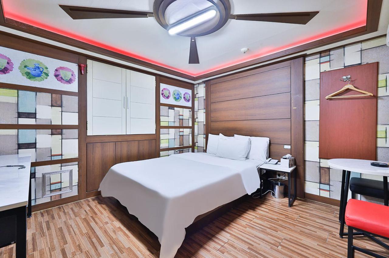 Picasso Motel Seoul Exterior photo