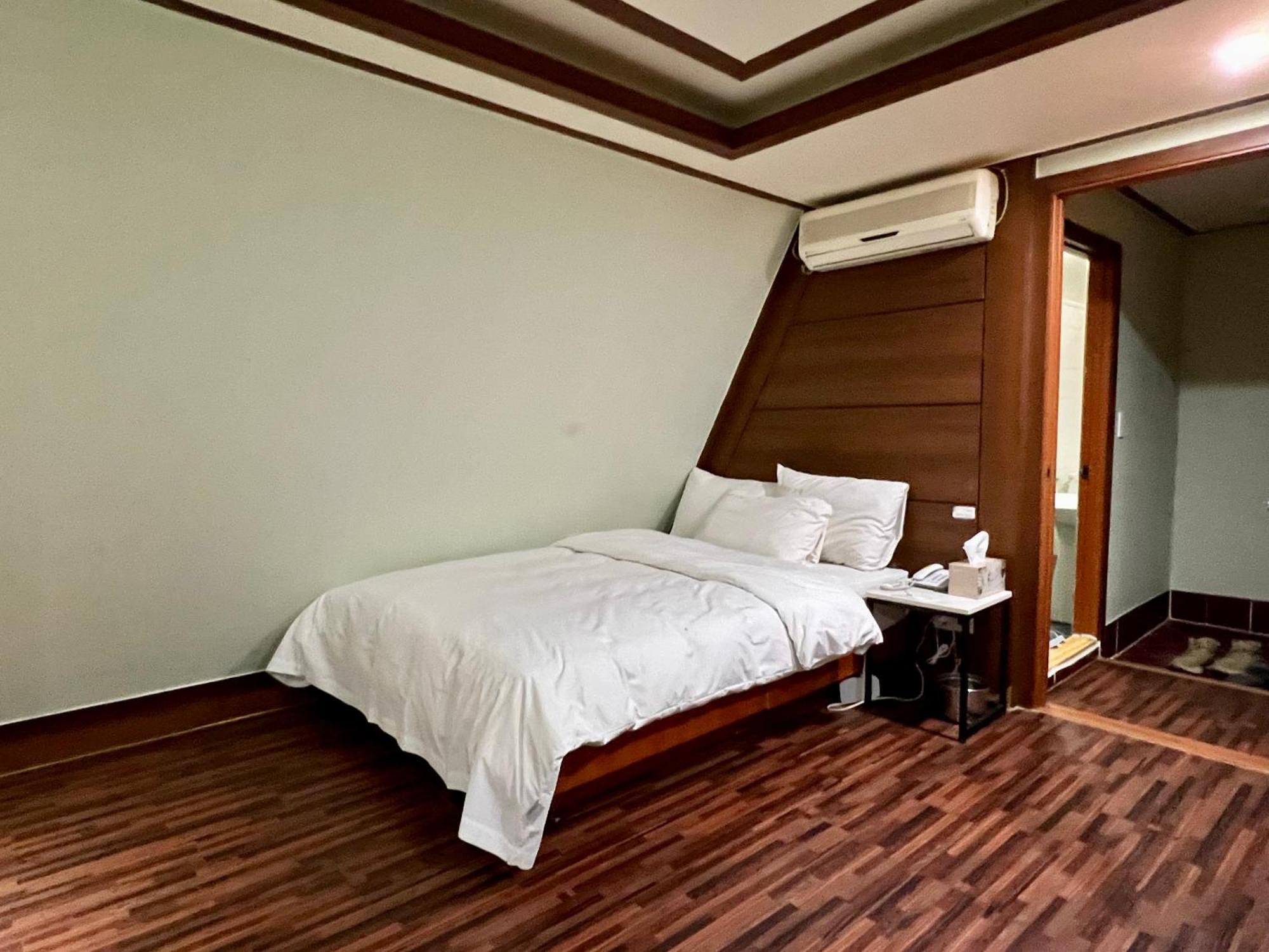 Picasso Motel Seoul Exterior photo